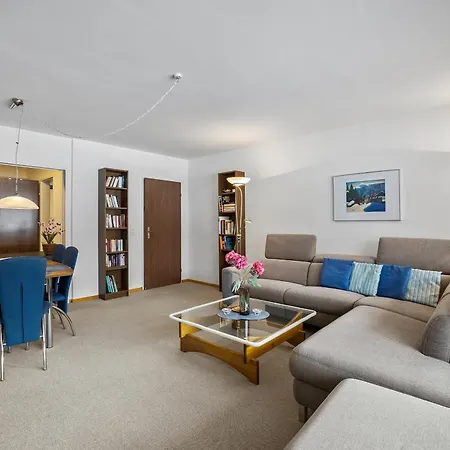 Apartment Triangel A Freund *